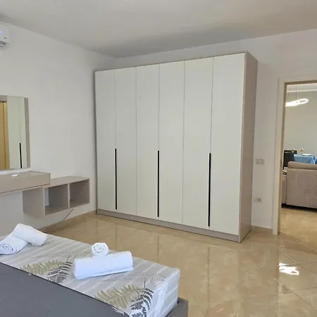Sea View In 100 Apartament *