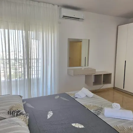 Sea View In 100 Durrës