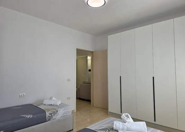 Sea View In 100 Daire